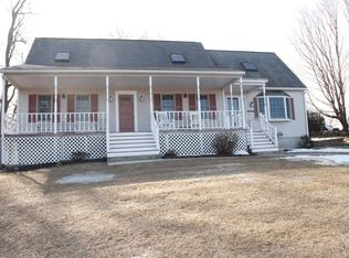 1 Unicorn Cir, Amesbury, MA 01913