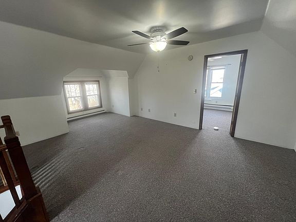 2nd image of 812 1st St NW APT 2
