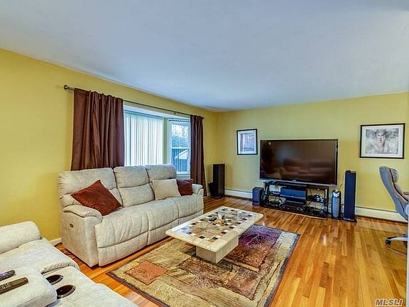 5th image of 5 Panorama Dr
