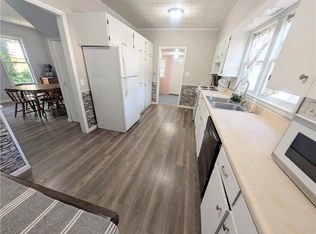 712 N Jefferson Ave, Iola, KS 66749