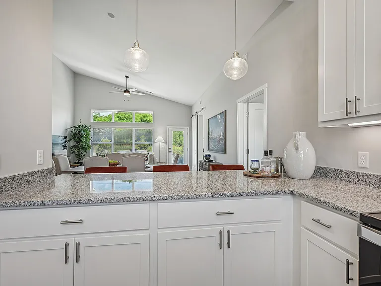 2 Bedroom | Kitchen