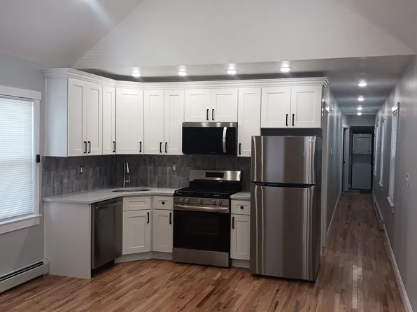 320 Beach 88th St, Far Rockaway, NY