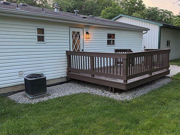 3rd image of 24 Springer Ln