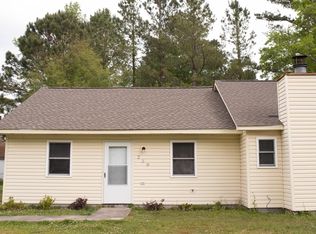 230 Cedar Ridge Ln #230, Havelock, NC 28532