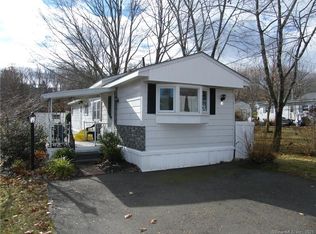 34 Whitewood Rd, Killingworth, CT 06419