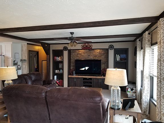 3rd image of 763 Aspen Dr #69
