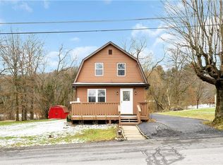 202 Hudson Ave, Oakdale, PA