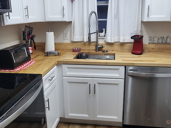 5th image of 1822 Pineland Dr #1