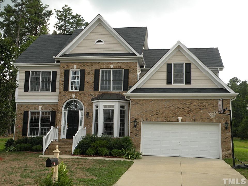 1st image of 729 Wellingham Dr