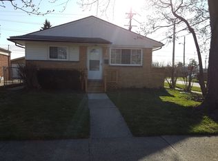 5904 Mayburn St, Dearborn Heights, MI 48127