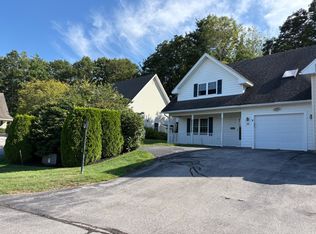 20 Spring Pond Circle, York, ME 03909
