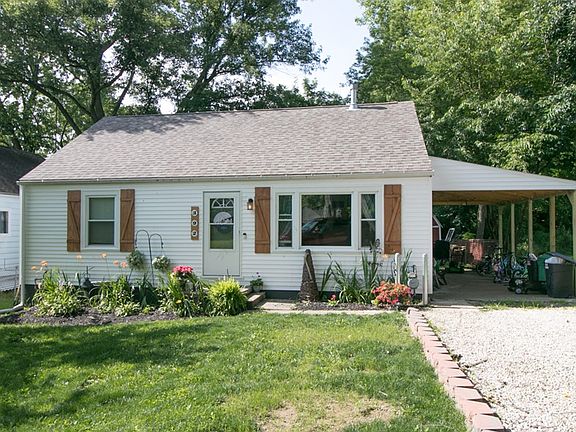 2nd image of 392 Beryl Ave