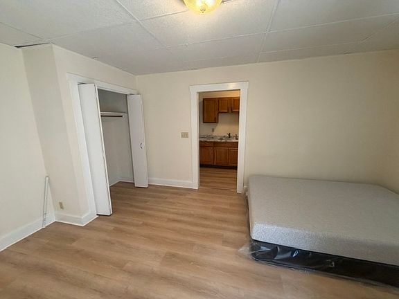 3rd image of 4-6 Wilkes St #1LR