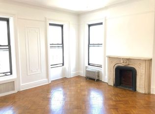102 Norman Ave FLOOR 3, Brooklyn, NY 11222