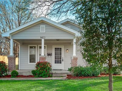 1422 Elmwood Ave, Fort Worth, TX, 76104