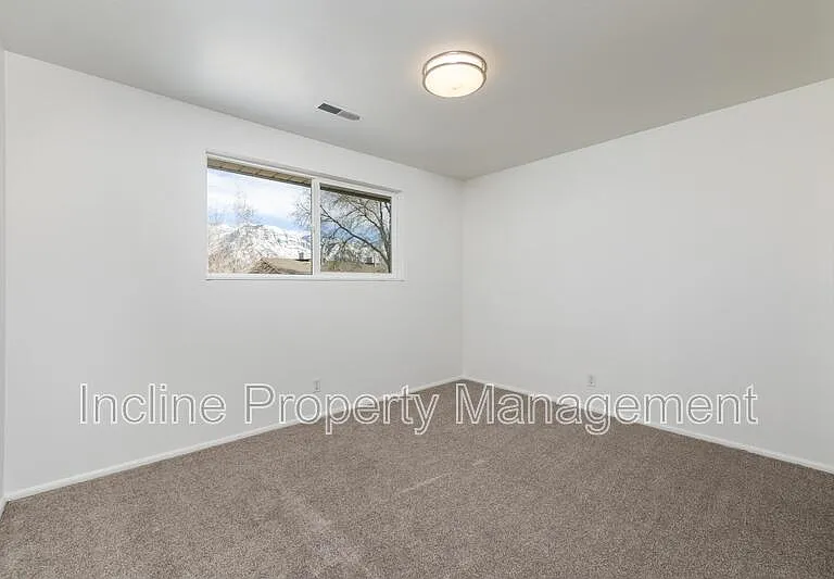 1069 S 80 E — Photo 13