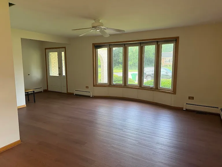 6306 Scott Ct — Photo 5