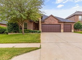 5305 Molasses Dr, Fort Worth, TX 76179