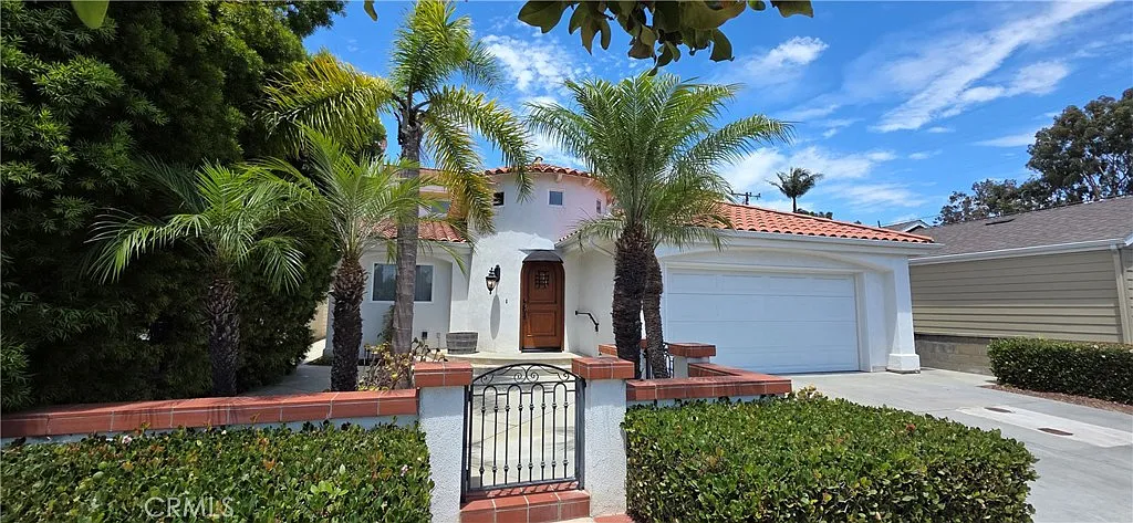 5 bed, 3001 sqft, $6,800 — Photo 2