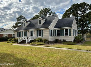 204 Cowan St, Washington, NC 27889