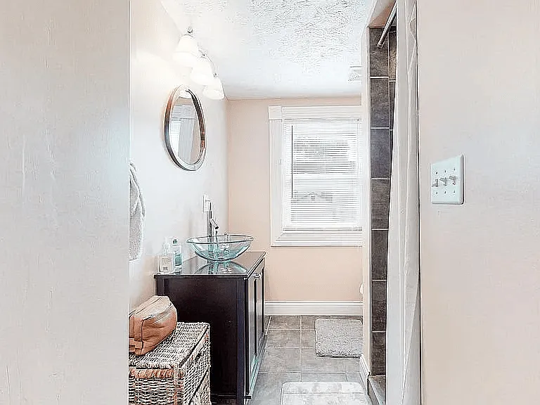 Downstairs bathroom