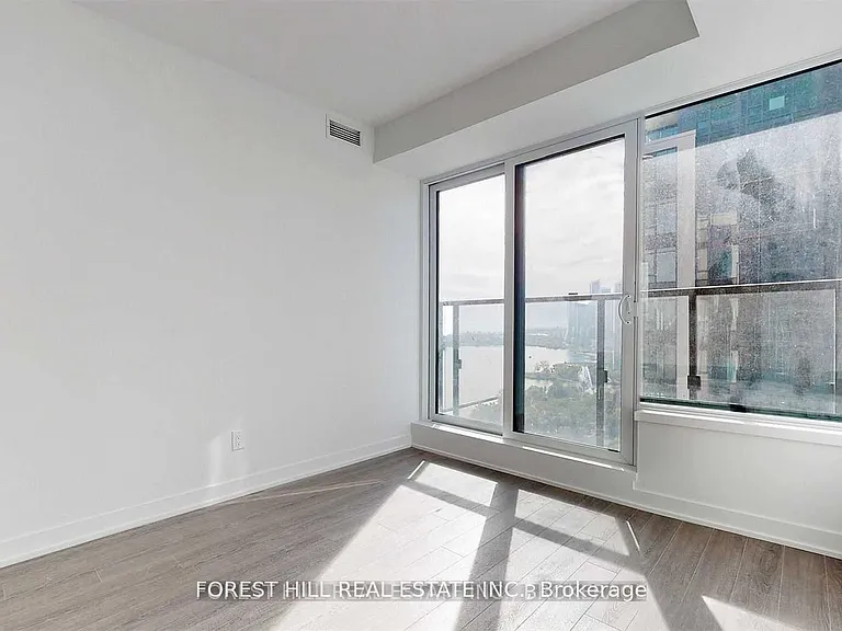 1926 Lake Shore Blvd W #2910 — Photo 5