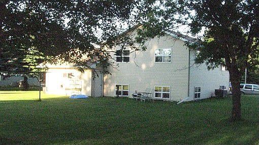 1st image of 805 Mark Ave N