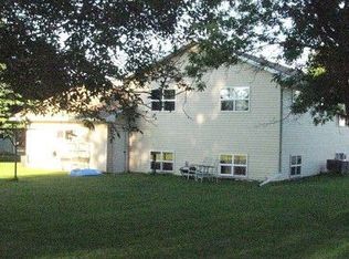 805 Mark Ave N, Fosston, MN 56542