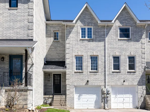 25 Hattie Ct, Georgina, ON L4P 3Z7