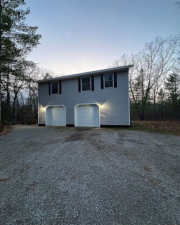 1st image of 15967 Spruce Dr