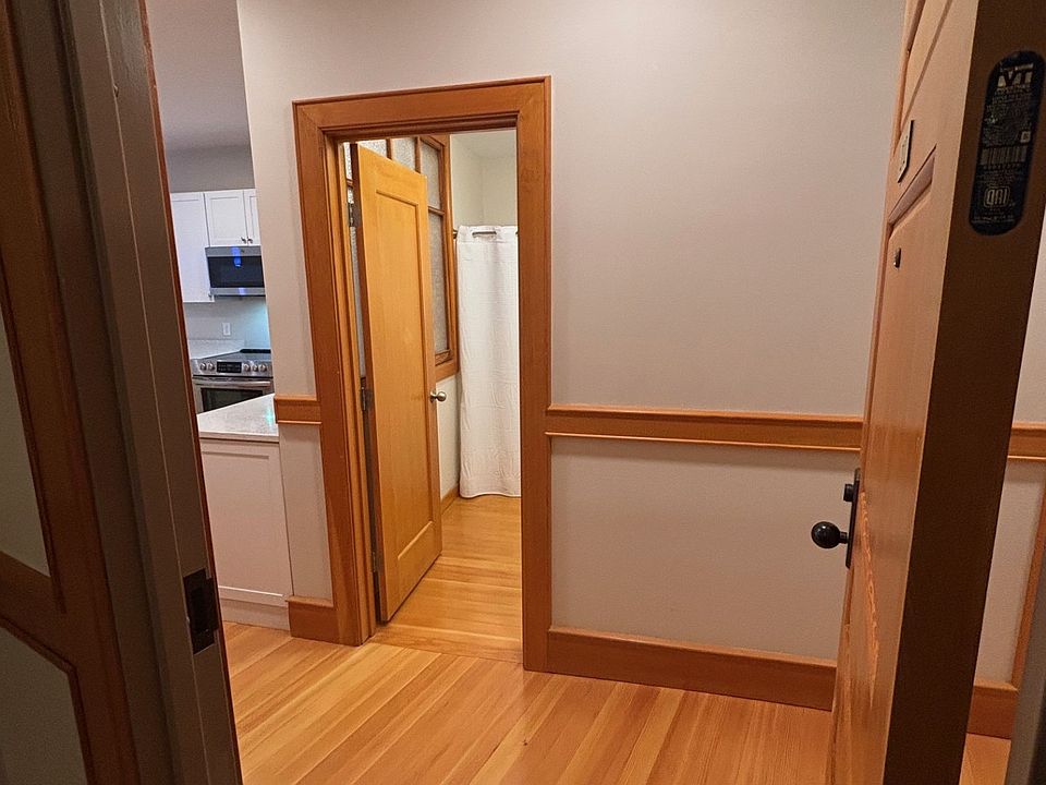 Entry of the Unit