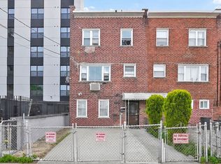 2723 Colden Ave, Bronx, NY 10469