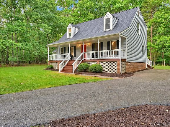 3rd image of 2245 Brittany Ln