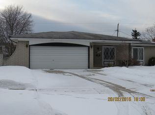 36841 Rhea Ct, Sterling Heights, MI 48310