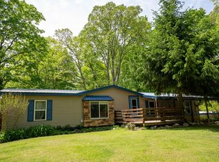 4658 W Fern Gln, Fremont, MI 49412