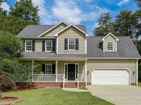 6926 Wooden Rail Ln, Summerfield, NC 27358