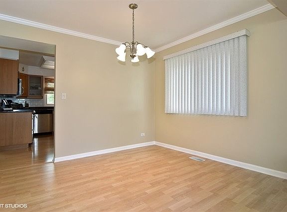 4th image of 4437 Mumford Dr
