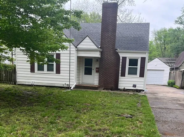 1932 SW High Ave, Topeka, KS 66604