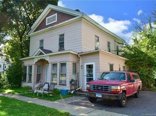 101-105 Maple St, Ellington, CT 06029