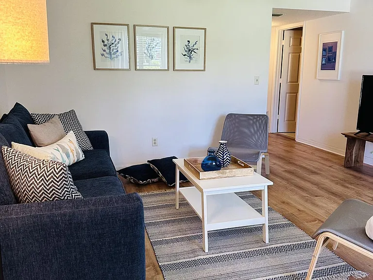 80 Crooked Tree Ln #106 — Photo 2