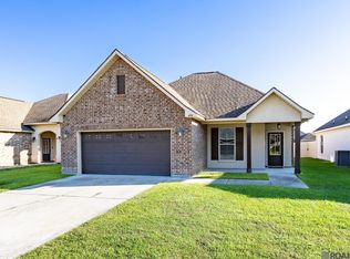 4774 Belle Vue Dr, Addis, LA 70710