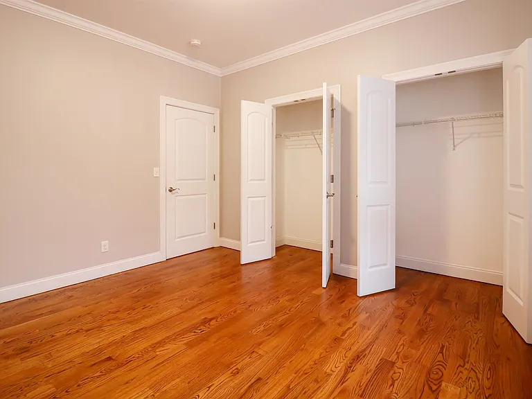22 W 19th St #2 — Photo 21