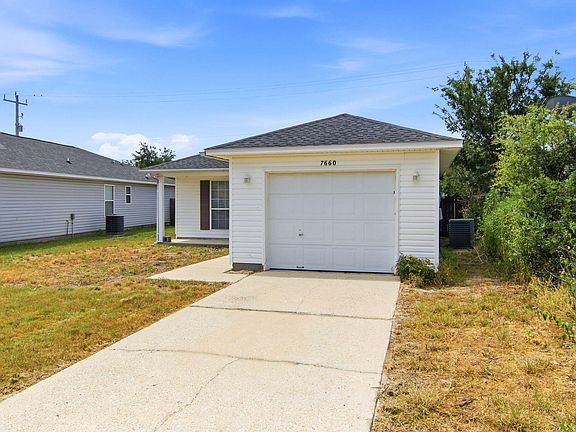 3rd image of 7660 Chablis Cir