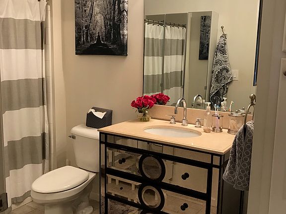 Large bathroom 