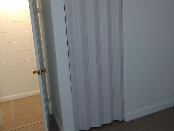 4th image of 1604 W Hollywood Ave