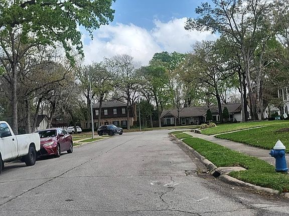 4th image of 10611 Bayou Glen Rd