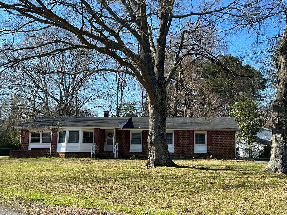 1st image of 21481 Lynn Dr