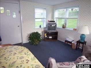 205 W Broad St, Yoe, PA 17313