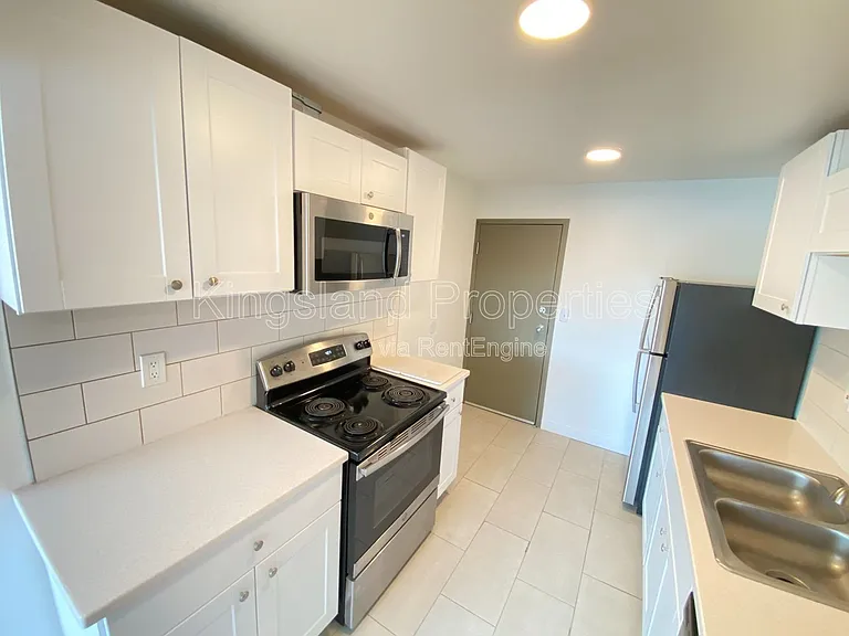 3024 Potomac St #3 — Photo 7