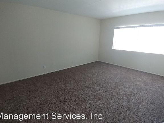 5th image of 13138 Moorpark St APT 14